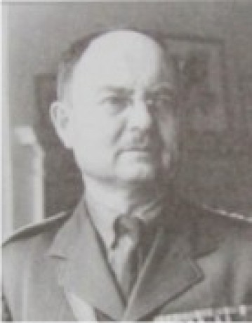 Četař aspirant/Sgt Zdeněk Řezáč. - brigadni-general-jaroslav-vedral